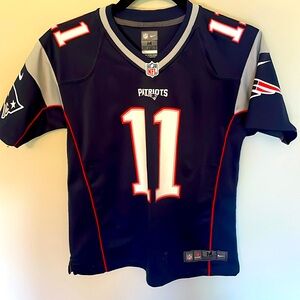 New England Patriots official Edelman jersey like new M 10-12